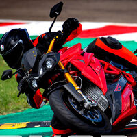 El paquete RS de Energica dotará a las motos eléctricas italianas de aceleraciones más vigorosas