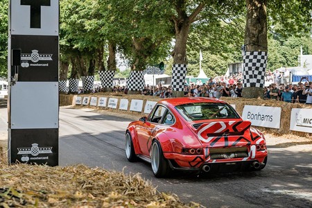 Así suena el impresionante Porsche 911 DLS de Singer, con motor Williams de 507 CV y refrigerado por aire