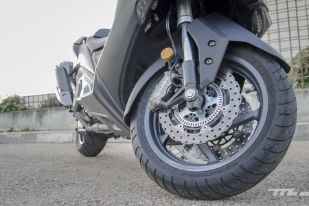 Kymco Ak 550 2017 Prueba 014