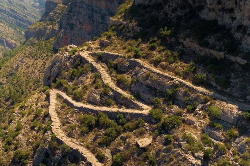 Si logras completar sus 6.600 escalones, entenderás por qué a esta ruta la llaman la Catedral del Senderismo