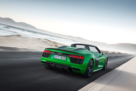Audi R8 Spyder V10 Plus 4