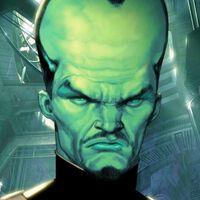 Por algún motivo, el UCM descartó el maquillaje perfecto para El Líder con un diseño que era calcado al de los cómics