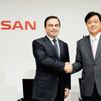 Nissan adquiere el 34% de las acciones de Mitsubishi y busca ser el mayor fabricante mundial de autos