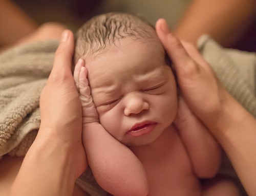 14 fotos que muestran lo increíble que es un parto para la madre, el padre y el bebé