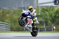 MotoGP Malasia 2010: Valentino Rossi se cuela en la fiesta de Jorge Lorenzo