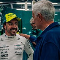 Se Max Verstappen for para a Mercedes, isso pode forçar Fernando Alonso a se aposentar da F1 antes do esperado; mas ele parece bem tranquilo com essa possibilidade 