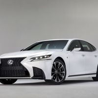 El Lexus LS 500 se pone agresivo con el pack F Sport para los mismos 415 CV