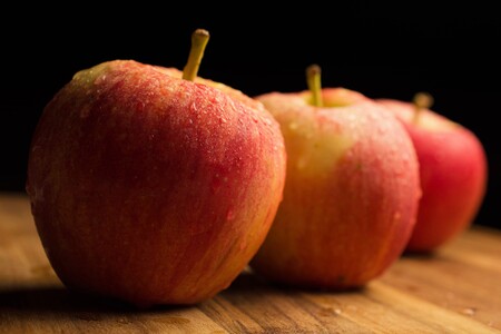 Todo lo que siempre quisiste saber sobre la manzana: propiedades, beneficios y usos en la cocina