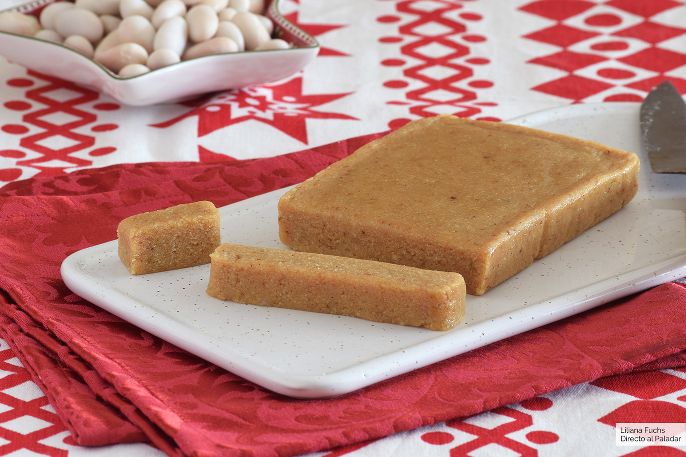 Turrón de Jijona o turrón blando. Receta de postre fácil y sencilla