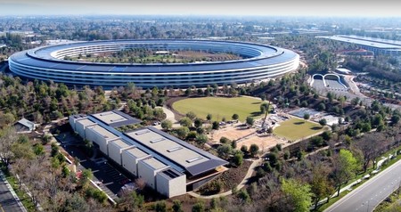 Un nuevo vídeo a vista de drone nos muestra las primeras imágenes del Apple Park en 2018
