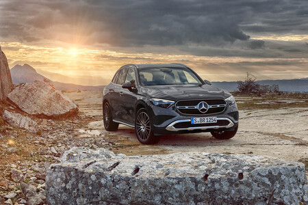 Mercedes-Benz GLC 2023