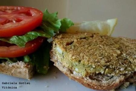 Hamburguesas veganas de brócoli y garbanzos. Receta saludable