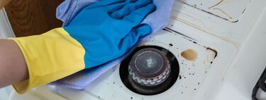 Expertas en limpieza preparan una mezcla para quitar la grasa de la cocina: “sirve hasta para los azulejos” 