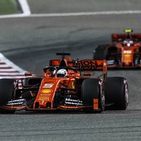 Charles Leclerc presenta su candidatura al mundial de Fórmula 1 2019: pole en Baréin con tres décimas sobre Vettel y Hamilton