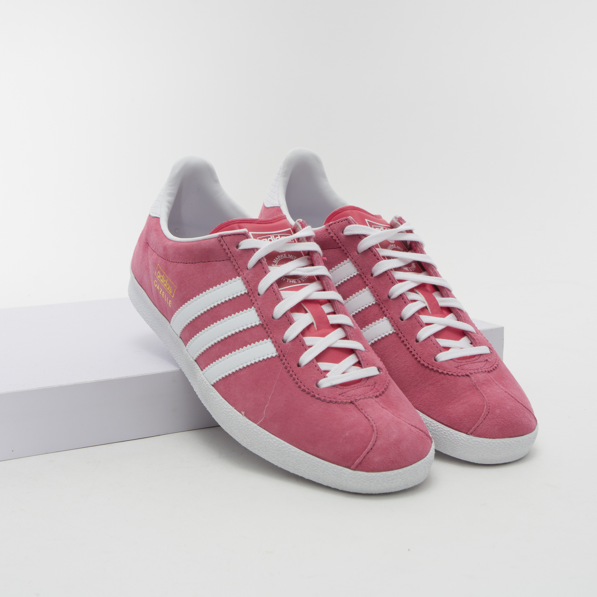 Foto de Ikks y Adidas (1/7)