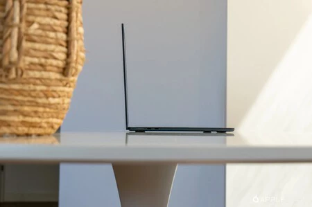 MacBook Air M2 の分析 02