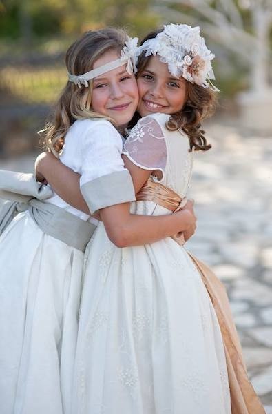 Si buscas complementos de ceremonia para tus hijos y no te has pasado aún por Olacaracola... ¡te gustarán!
