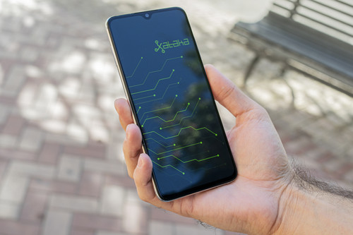 Xiaomi Mi 9 Lite, análisis: la firma china compite contra sí misma en la gama media