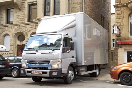 Fuso Canter EcoHybrid: El nuevo camión híbrido de Daimler