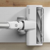 Luces blancas y succión tan potente que la describen como 'ciclónica' para la nueva aspiradora turbo de Xiaomi. Es que nada escapa a ese cepillo 