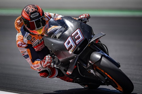 Marc Márquez no quiere sorpresas: de la calculadora al ataque pasivo-agresivo