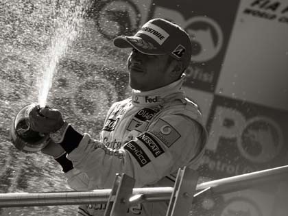 Hamilton quiere ser otro ilustre de McLaren en Mónaco