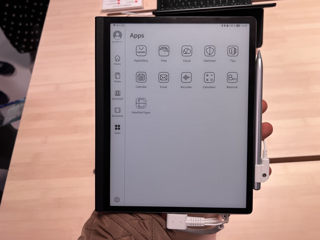 Huawei MatePad Paper, primeras impresiones una noche loca entre un