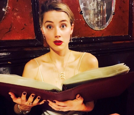Amber Heard confirma romance y Gigi Hadid cumple 22 añitos muy in love