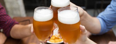 La doctora Pérez Ballesta advierte: "Una cerveza o copa de vino al día parece poco, pero a la larga suma muchísimo" 