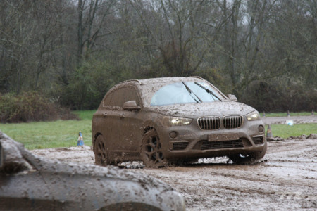 Probamos la gama BMW xDrive: ¿miedo al barro?