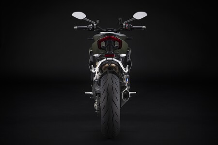 Ducati Streetfighter V2 Storm Green010