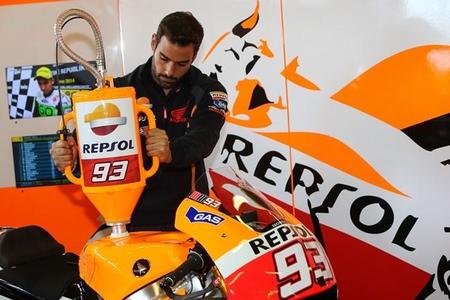 La gasolina Repsol para Márquez y Pedrosa, lista ya para 2015