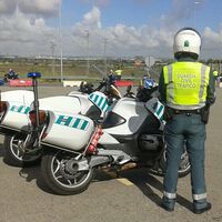 Multas, radares y más policía: llega a España la RoadPol Speed Marathon, una campaña europea para cazar infractores en moto