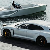 850 Fantom Air: con esta embarcación, podrás llevar la experiencia Porsche hasta el océano