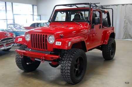 ¿Un Wrangler con motor de Viper? Alguien creyó que era buena idea... y estamos de acuerdo