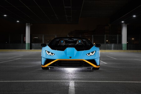 Lamborghini Huracán STO 2021