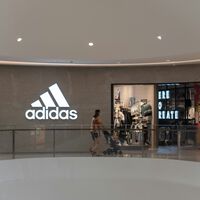 Ni Samba ni Gazelle: estas son las zapatillas que Adidas está agotando en su outlet y no solo por el precio 