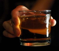 Un estudio sugiere que los bebés en gestación adquieren gusto por alcohol