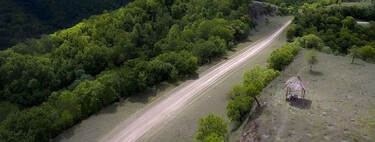 China desentierra su "carretera fantasma": una autopista de 13 km esculpida a mano entre montañas hace 2.200 años