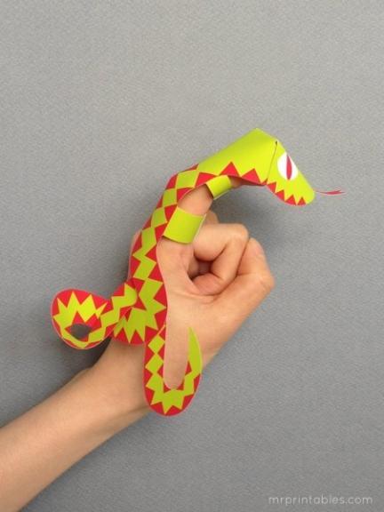 serpiente-marioneta-dedo