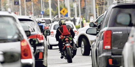Motos \