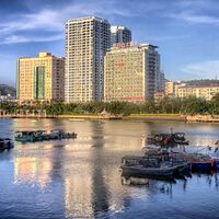 La isla de Hainan se está convirtiendo en el gran experimento económico de China. Y hay españoles implicados
