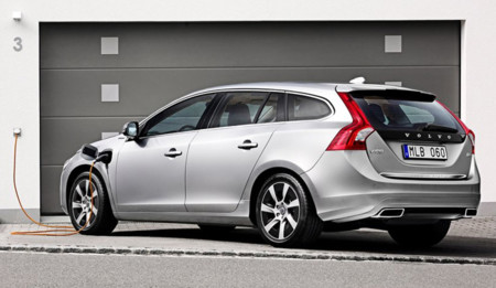 Volvo quiere más híbridos enchufables y un eléctrico 100% para 2019
