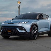 Estos potentes SUVs de lujo se están vendiendo tan baratos como un Versa y ni así querrás comprarlos: la marca está en bancarrota 