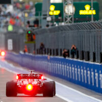 Cómo funcionaron las radios de la Fórmula 1 con la lluvia en Rusia: la firmeza de Mercedes frente al caos de McLaren 