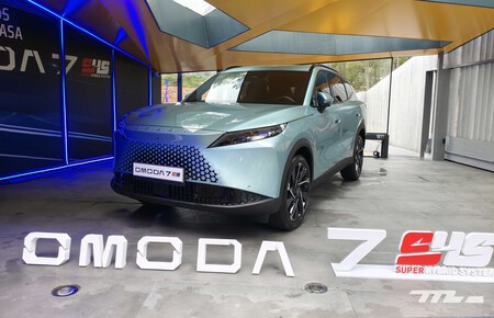 Omoda 7 2