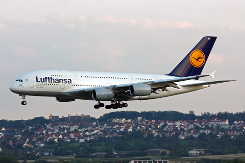 ¿Es justo que Lufthansa cobre a las agencias por vender sus billetes? 