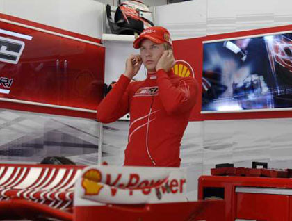 Raikkonen espera su regalo de cumpleaños en Brasil
