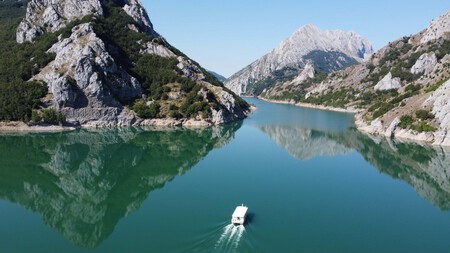 Embalse Bonito Escapadas Fiordo Espana Turismo Pueblo