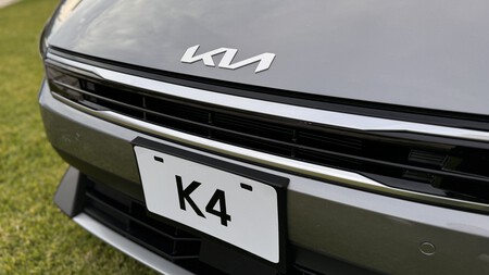 Kia K4